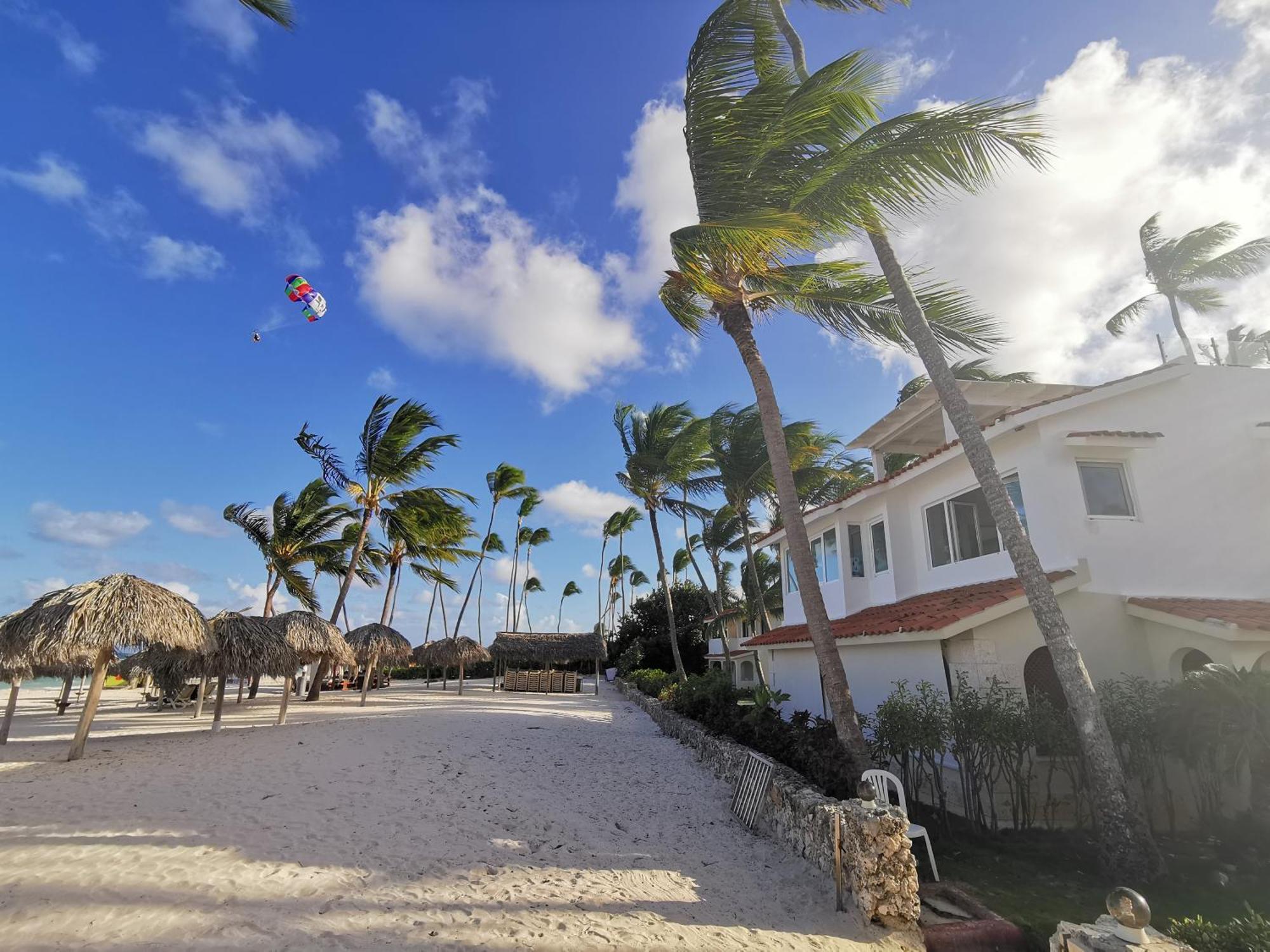 Tropical Villas At Los Corales Beach - Caribbean Rentals Fzco ปุนตากานา ห้อง รูปภาพ